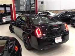 کرایسلەر 300